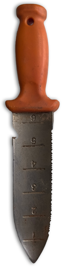 soil knife